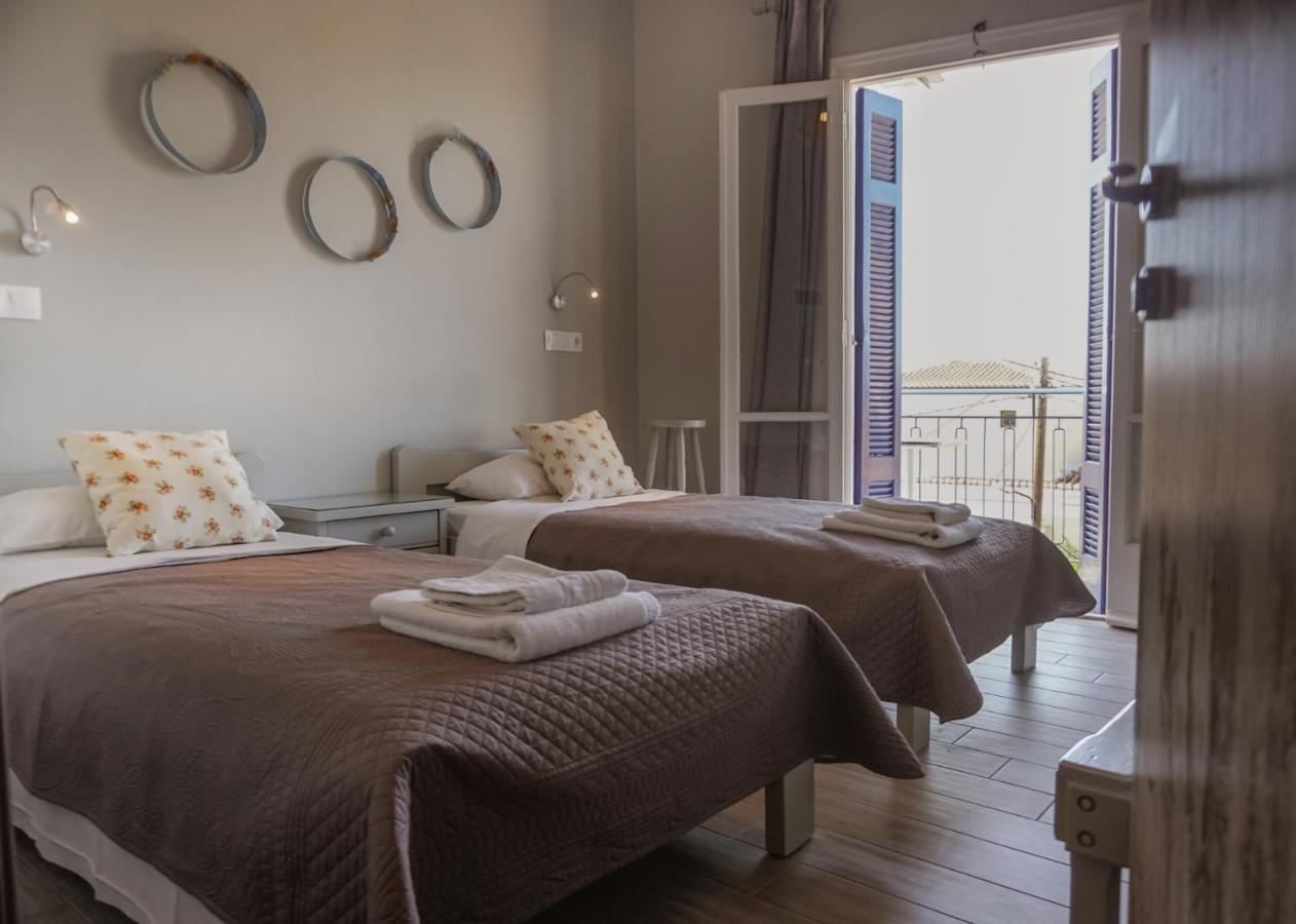 Aphrodite Art Hotel Aegina ภายนอก รูปภาพ