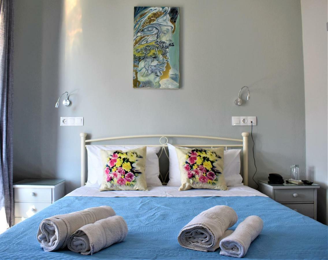 Aphrodite Art Hotel Aegina ภายนอก รูปภาพ
