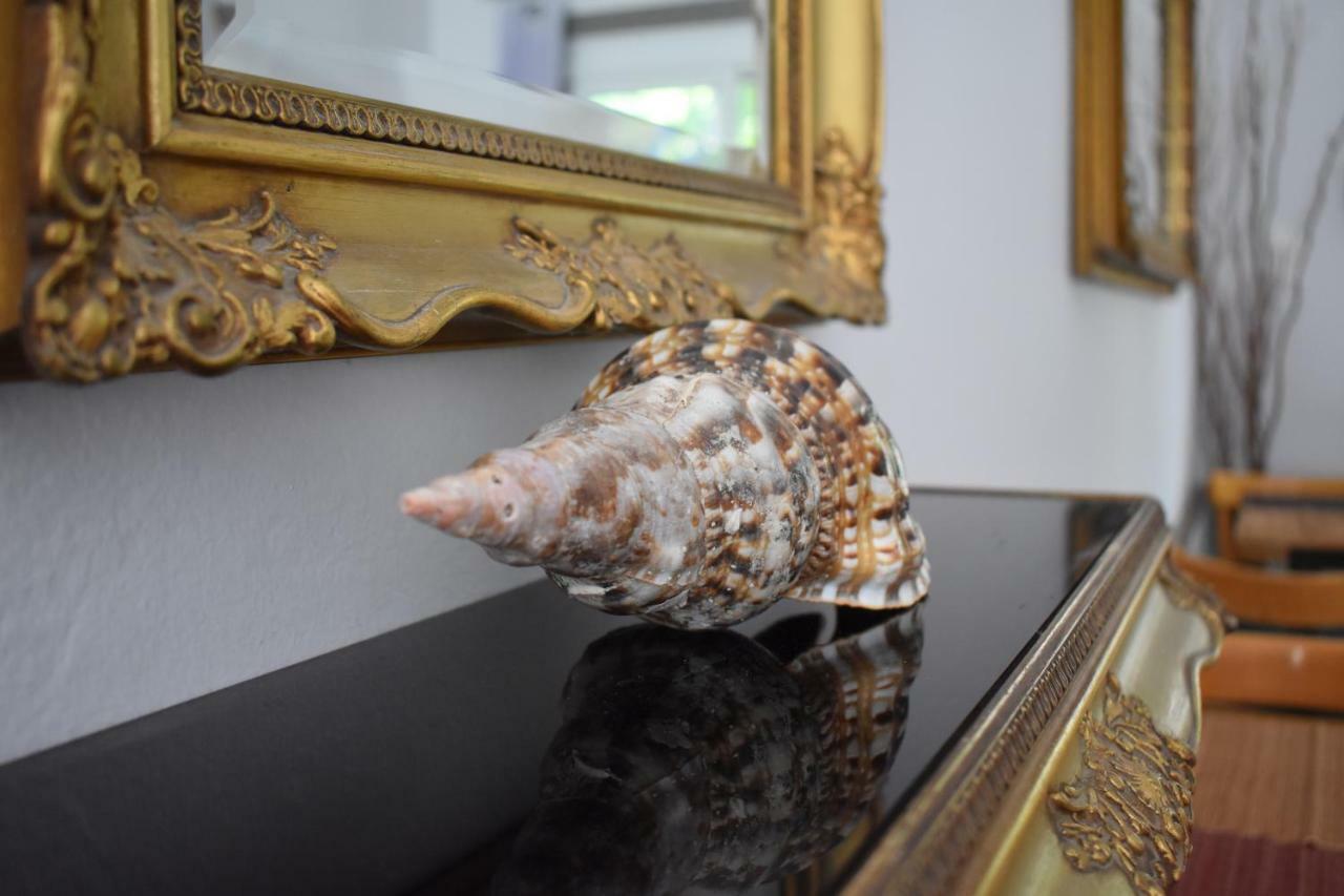 Aphrodite Art Hotel Aegina ภายนอก รูปภาพ
