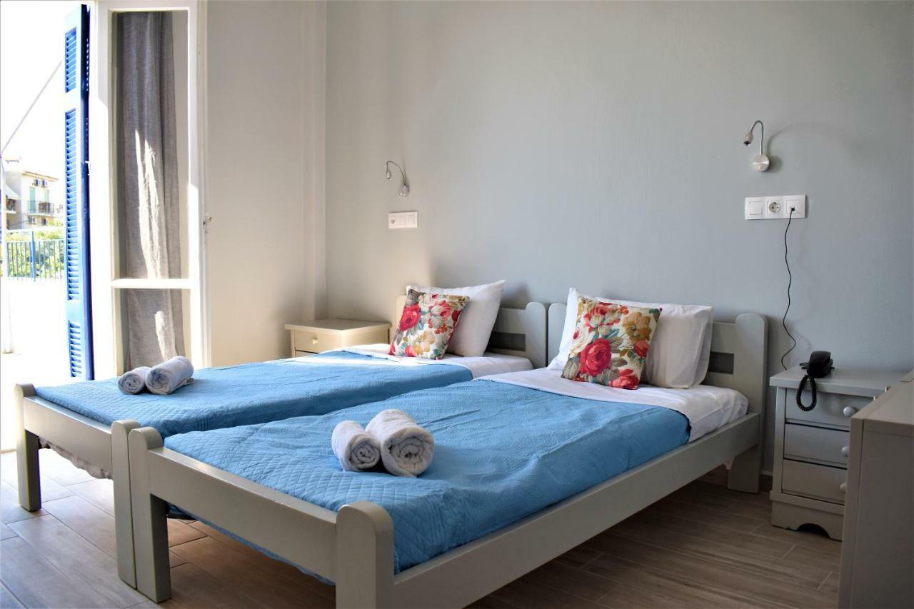 Aphrodite Art Hotel Aegina ภายนอก รูปภาพ