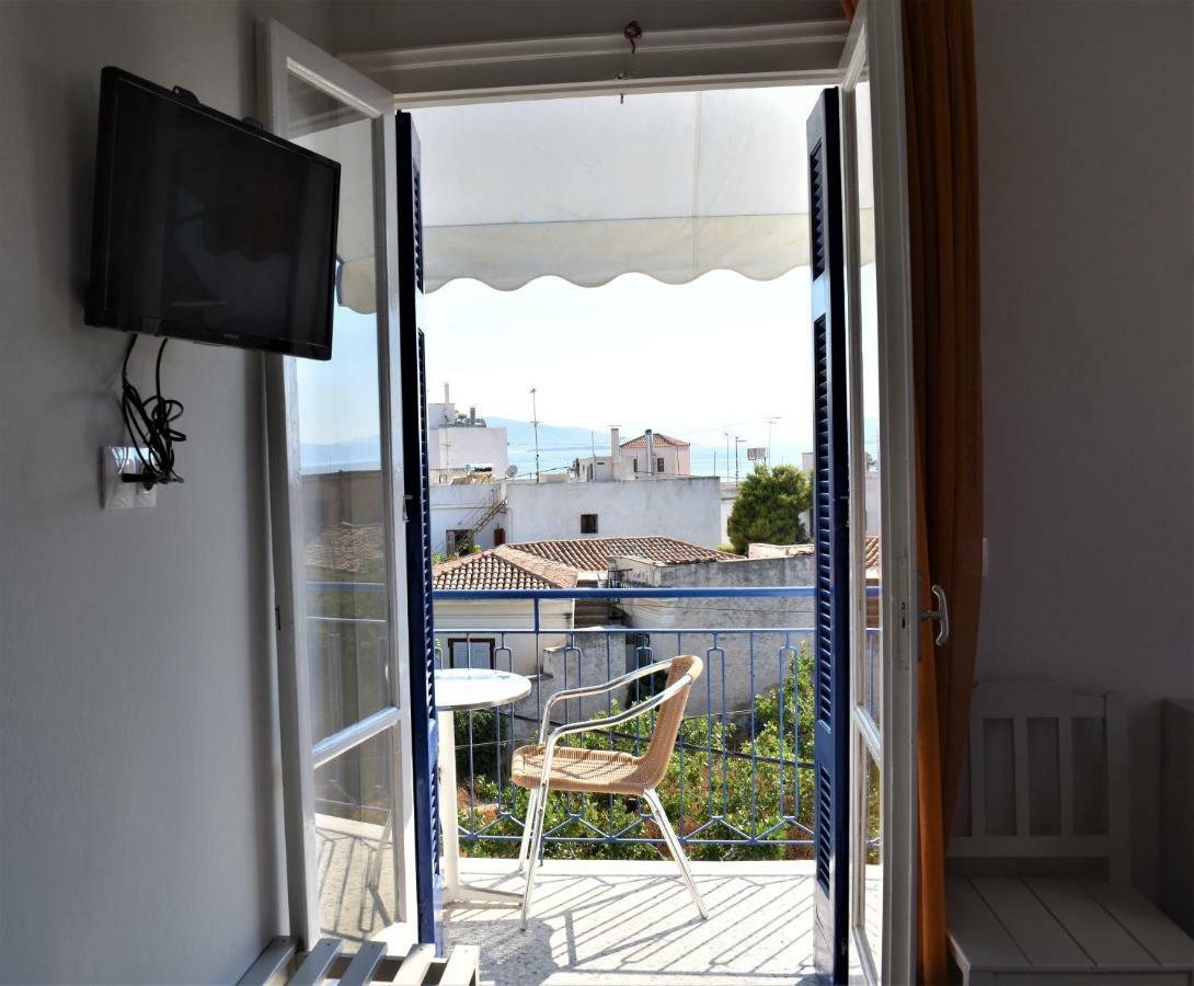 Aphrodite Art Hotel Aegina ภายนอก รูปภาพ