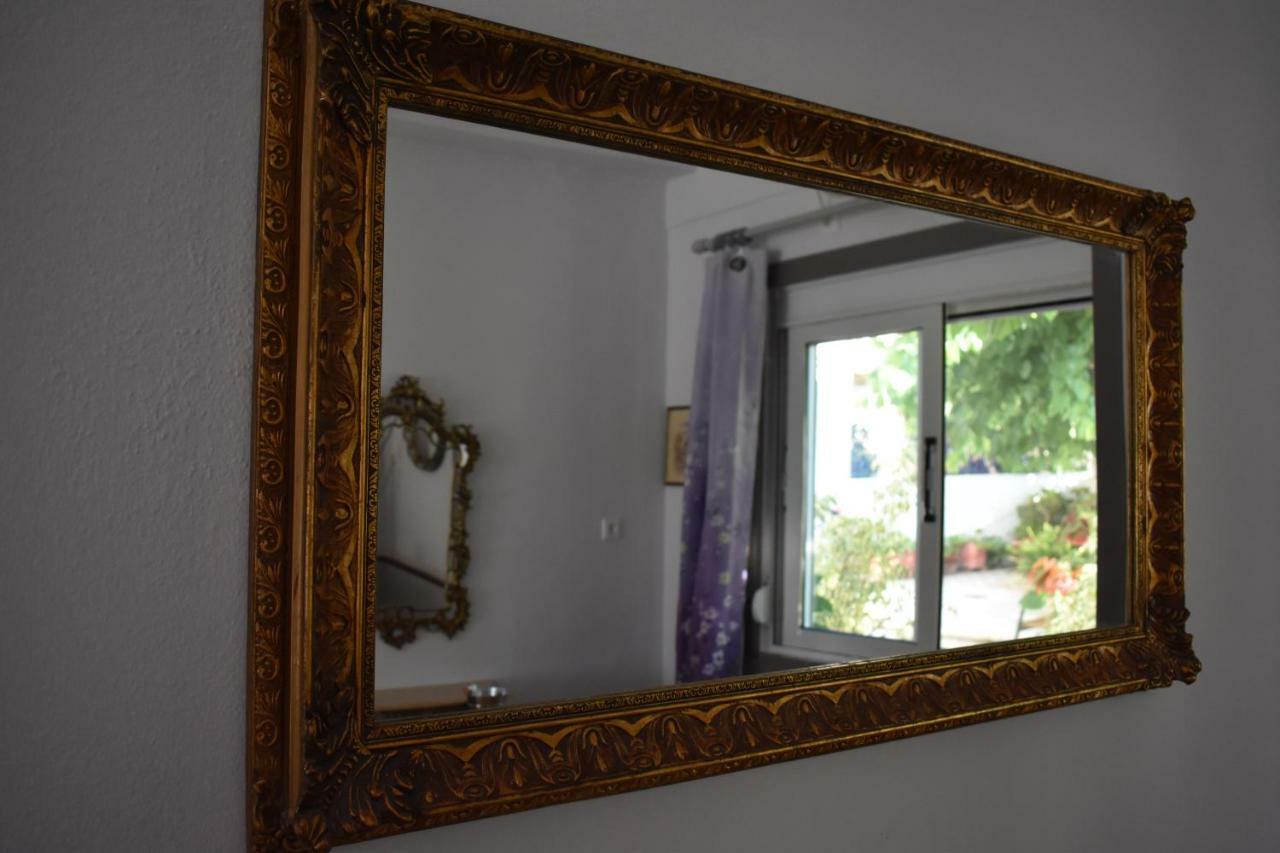 Aphrodite Art Hotel Aegina ภายนอก รูปภาพ